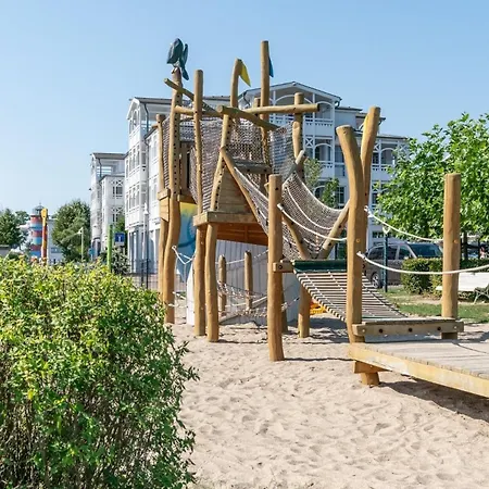 395, Seepark Apartment